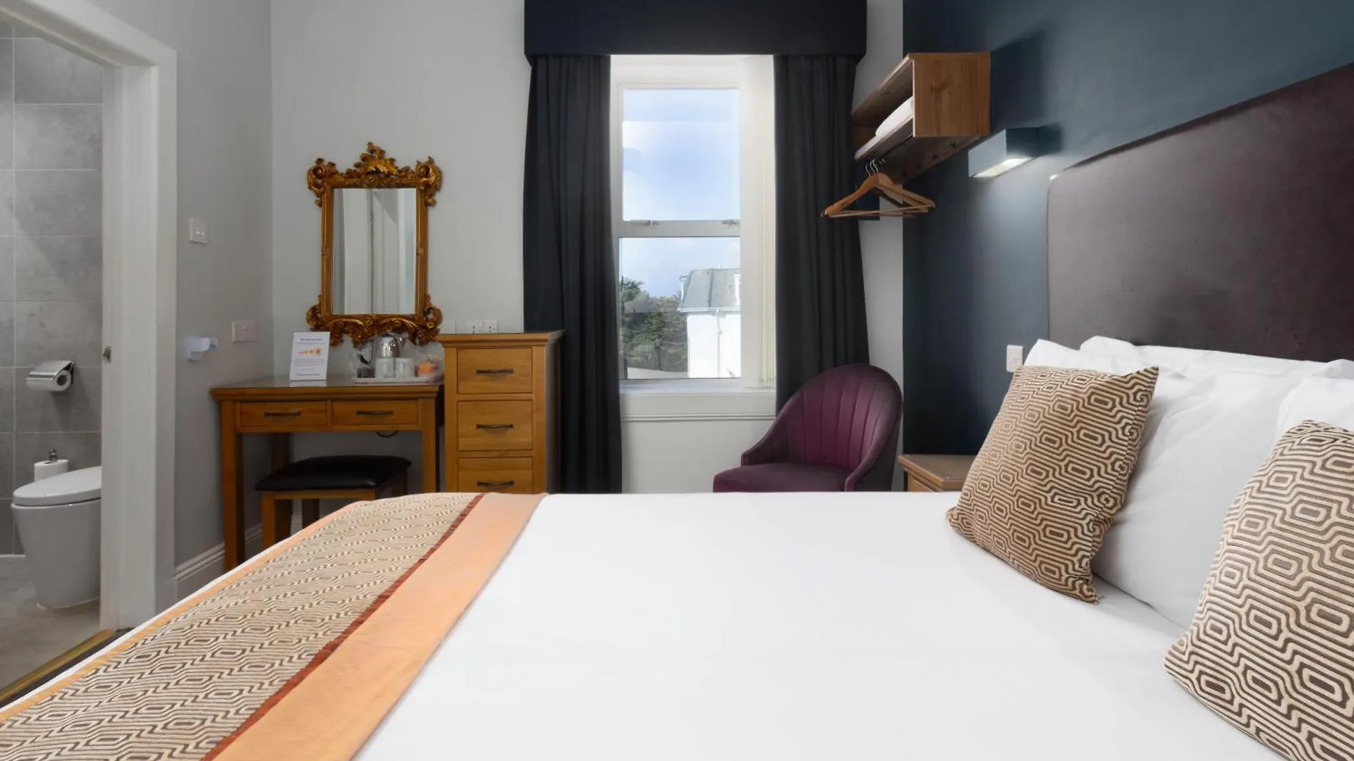 Applewood Hotel Bournemouth
