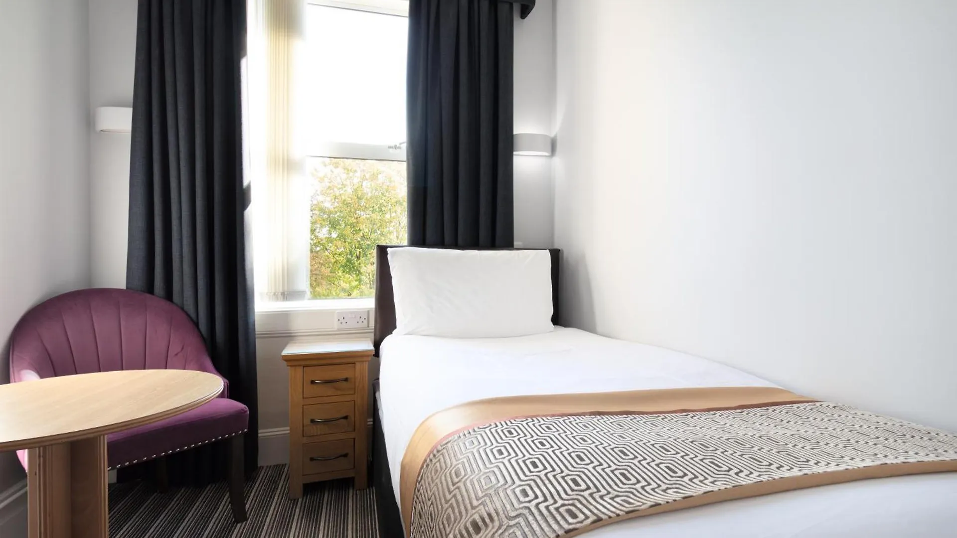 Applewood Hotel Bournemouth